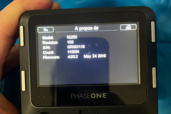 Vends un dos numérique PhasOne IQ250 monture H. (Hasselblad)